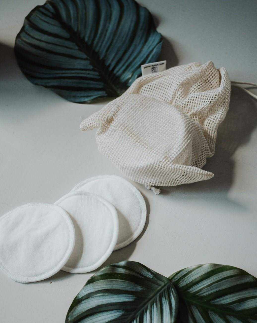 12x Makeup Remover Pads with Bag | Reusable & Eco-Friendly