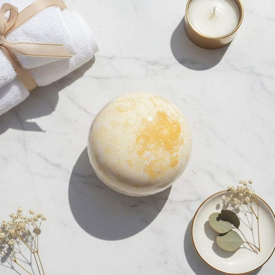 Banana Coconut Bath Bomb large 150g with tropical banana and coconut scent for a creamy, fragrant bath experience