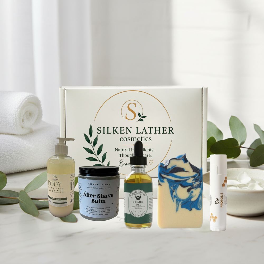 Gift for Gentlemen - Classic Men's Gift Set with Grooming Essentials